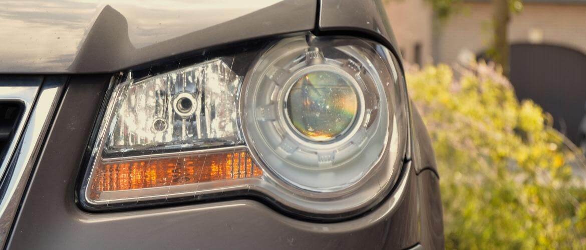 Welke typen lampen bestaan er voor autoverlichting?